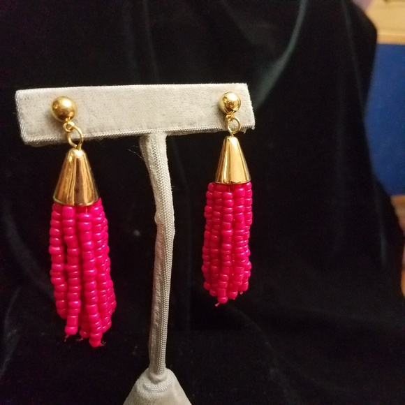 INC International Concepts Jewelry - NWT: INC brand fusia beaded fringe earrings